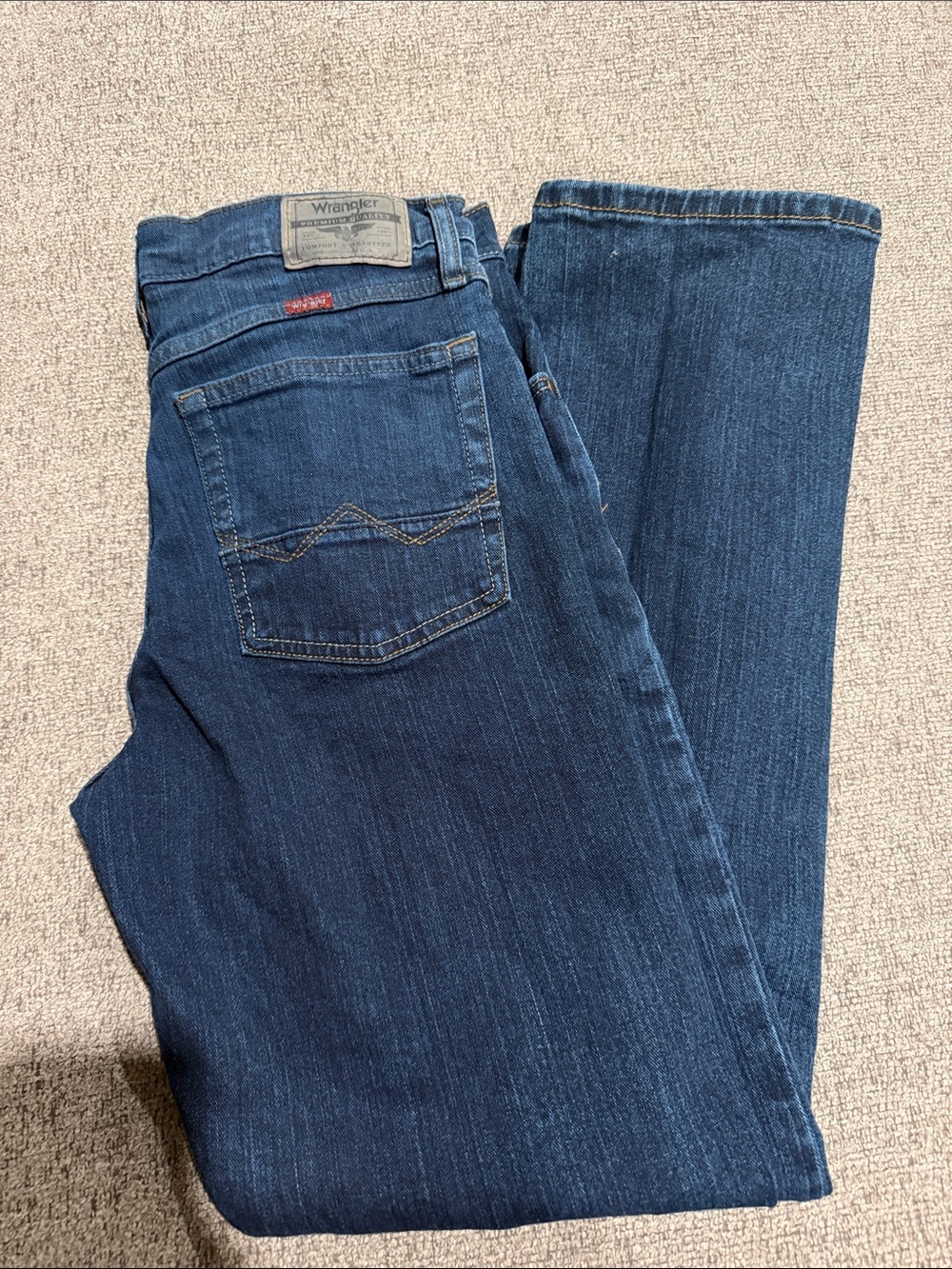 Wrangler Men's Straight Jeans - Indigo Blue